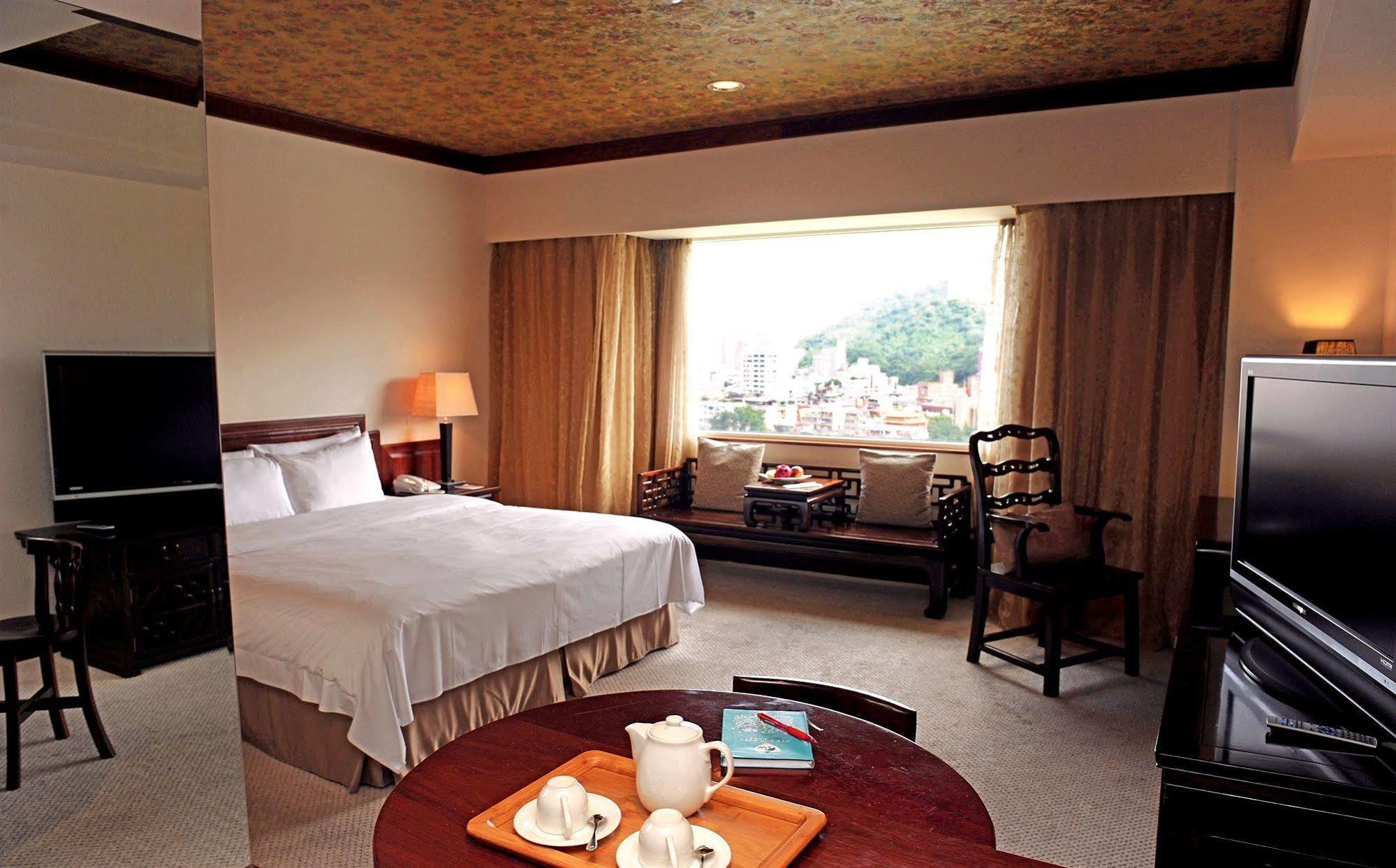 Beautiful Hotel Taipei Xindian Luaran gambar